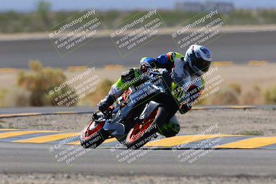 media/Oct-08-2022-SoCal Trackdays (Sat) [[1fc3beec89]]/Turn 14 (1050am)/